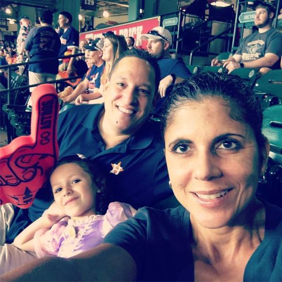 Meet your Posher, Lory - Picture 1 of 1